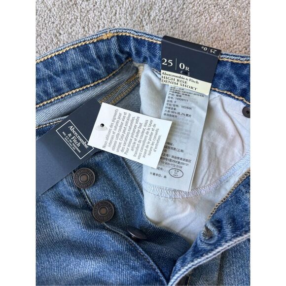 NWT Abercrombie Curve Love High Rise 90s Cutoff Short, Sz 25 $50 B28 - Picture 5 of 6